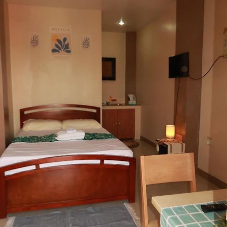 Jo-Cris Apartelle Île de Mactan Extérieur photo