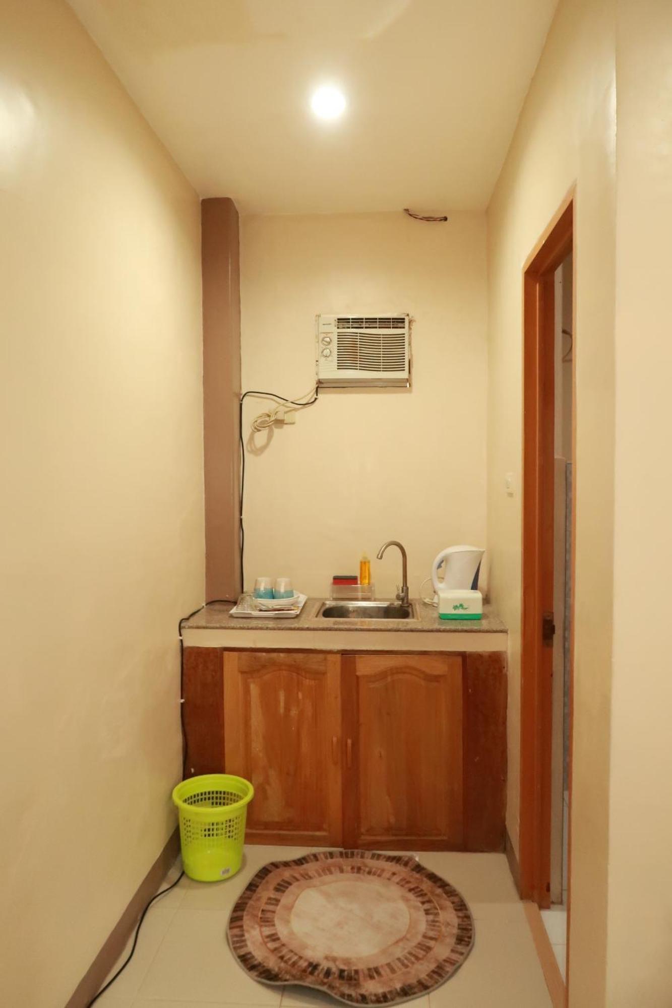 Jo-Cris Apartelle Île de Mactan Extérieur photo