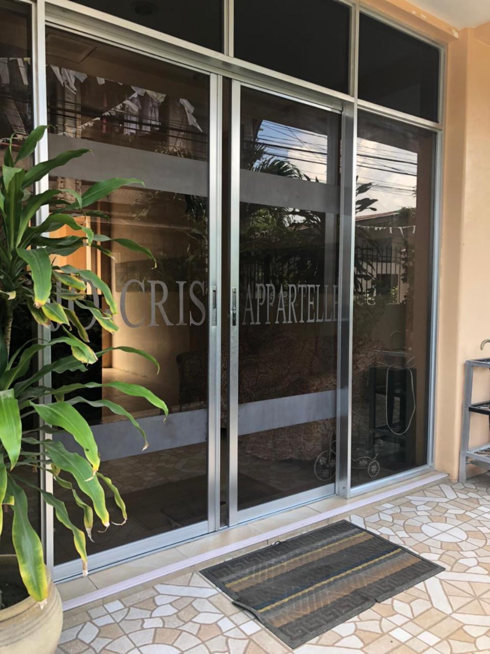 Jo-Cris Apartelle Île de Mactan Extérieur photo