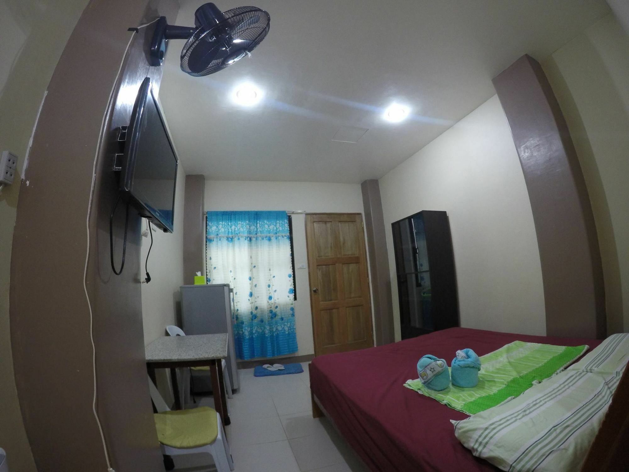 Jo-Cris Apartelle Île de Mactan Extérieur photo